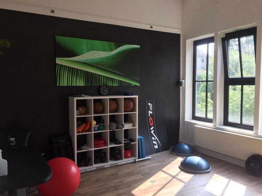 400m² Projekt: Kombination aus professioneller Bodenbeschichtung und Vinyl-Designboden-07